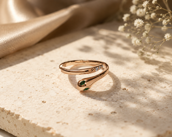 Émeraude Serpent Ring- Rose Gold