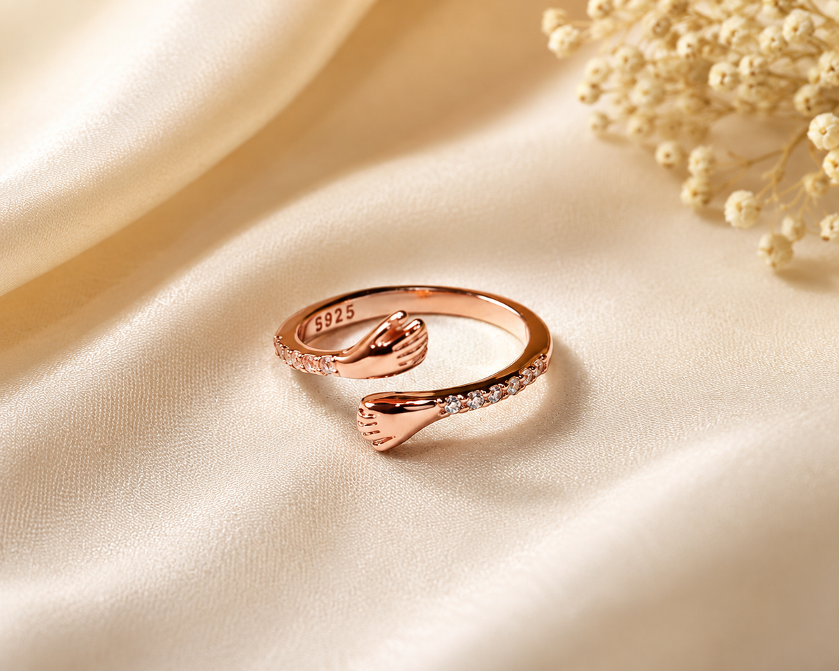 Étreinte Ring- Rose Gold