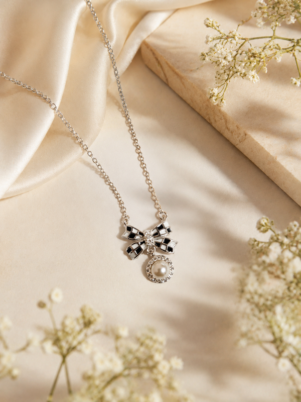 Noir Bow Necklace
