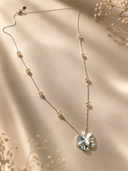 Éclat Fleur Necklace