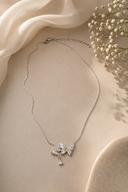Papillon Éclat Necklace