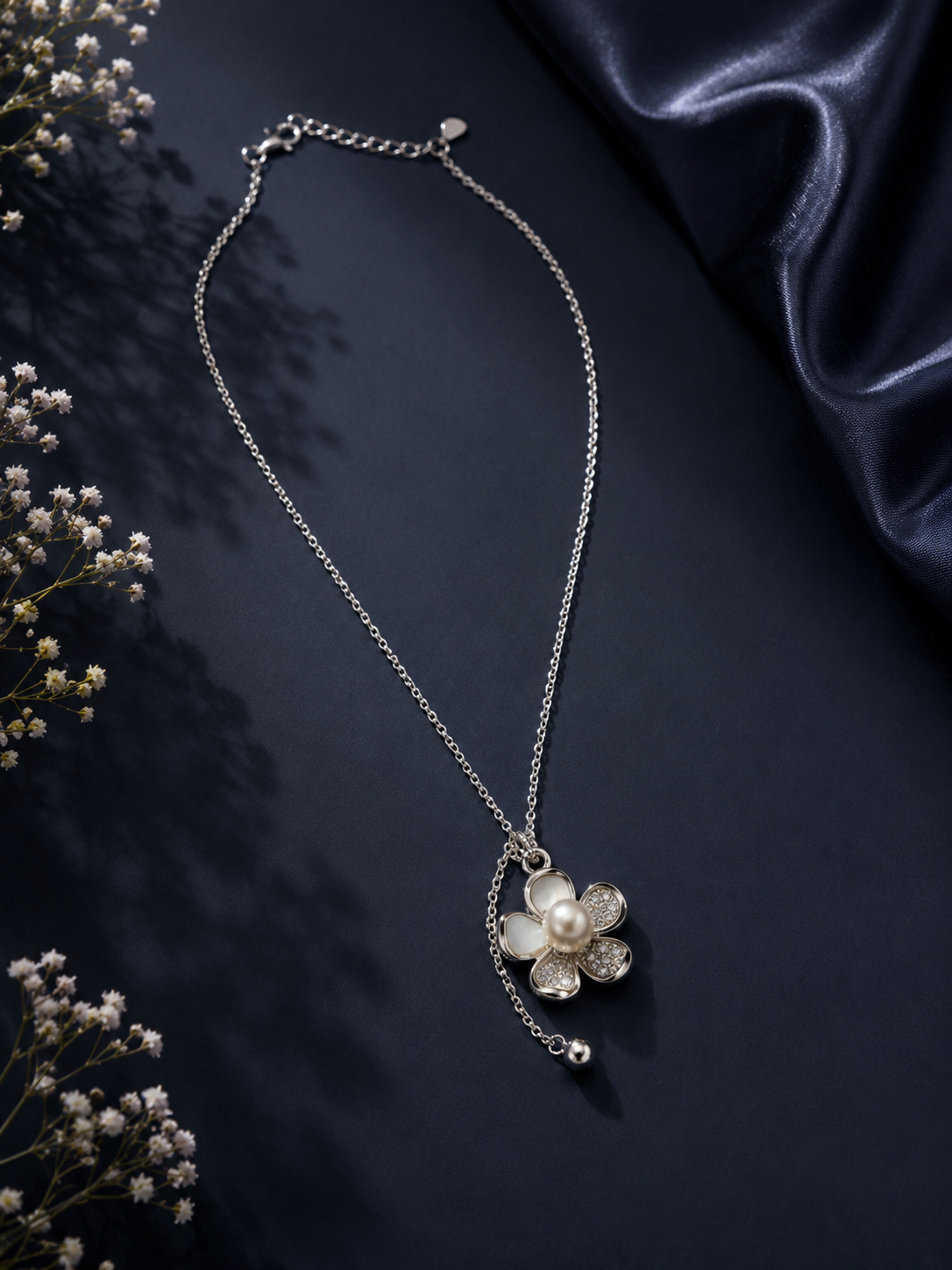 Pearl Bloom Necklace